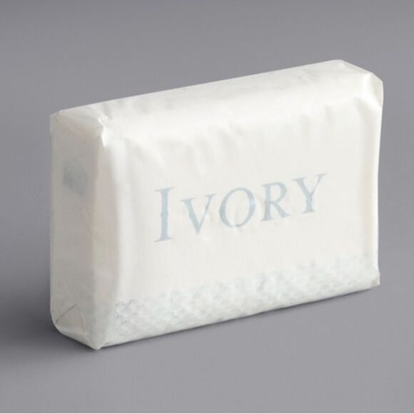 Ivory CLEAN Bar Soap Lot of 4 PACKS of 3 Bars - Picture 3 of 8